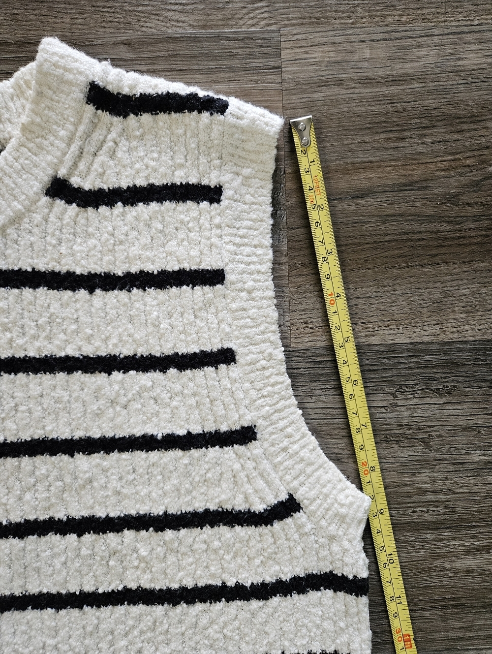 Madewell Bouclé-Knit Black &‎ White Stripe Sweater Tank - Picture 4 of 9